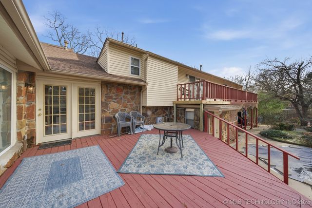 1007 N Faulkner Place, Claremore, OK 74017