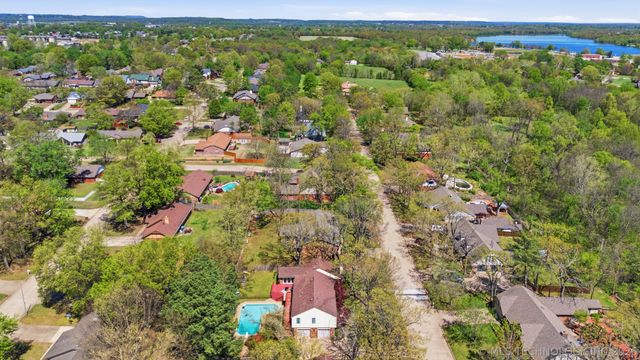 1007 N Faulkner Place, Claremore, OK 74017