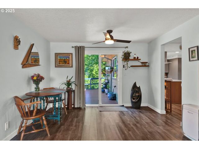 1680 W PARK Dr, Florence, OR 97439