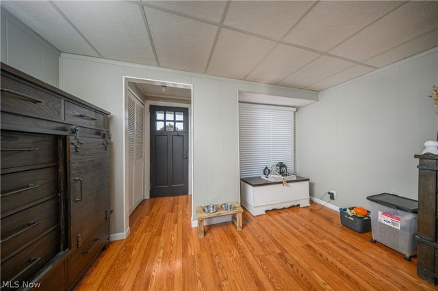 270 E Cassell Avenue, Barberton, OH 44203