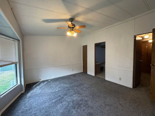 650 Hedy Jayne, Medford, OR 97501