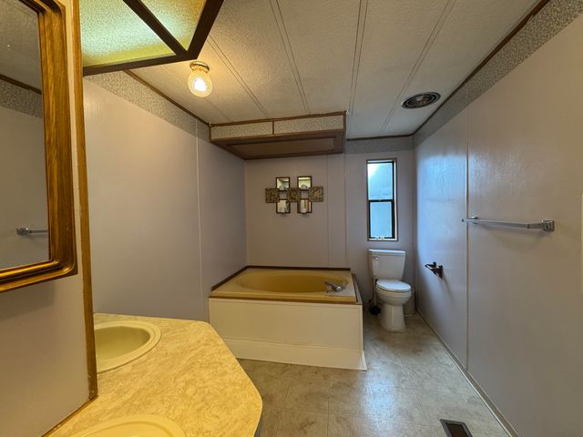 650 Hedy Jayne, Medford, OR 97501