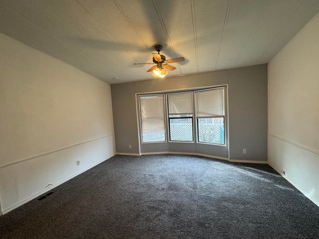 650 Hedy Jayne, Medford, OR 97501