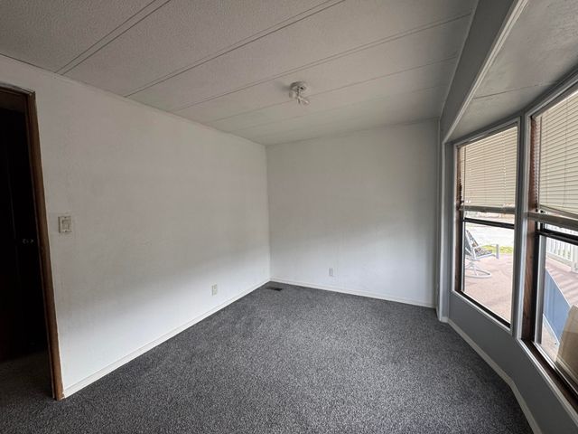 650 Hedy Jayne, Medford, OR 97501