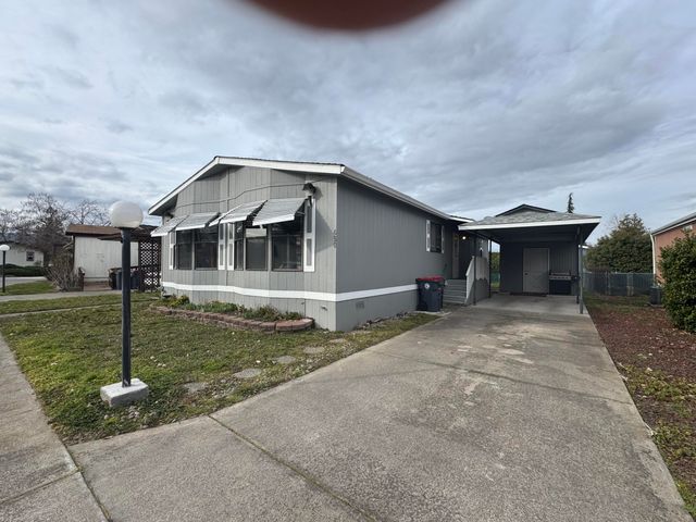 650 Hedy Jayne, Medford, OR 97501