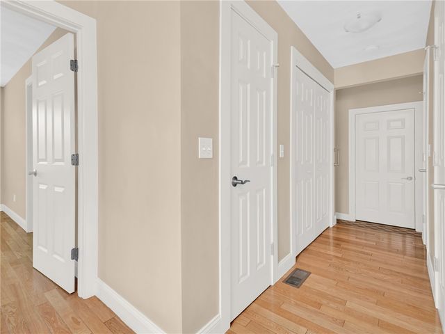 550 Seven Mile Road, Scituate, RI 02831