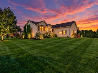 550 Seven Mile Road, Scituate, RI 02831