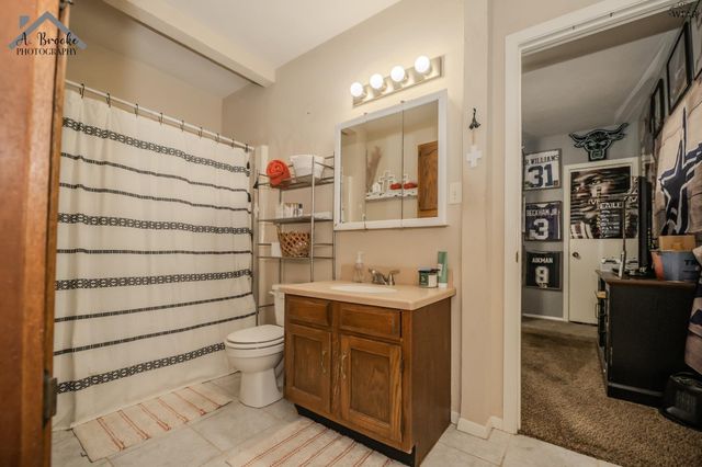 2960 MOFFETT AVENUE, Wichita Falls, TX 76308