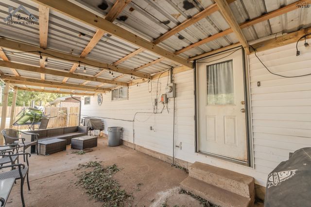 2960 MOFFETT AVENUE, Wichita Falls, TX 76308