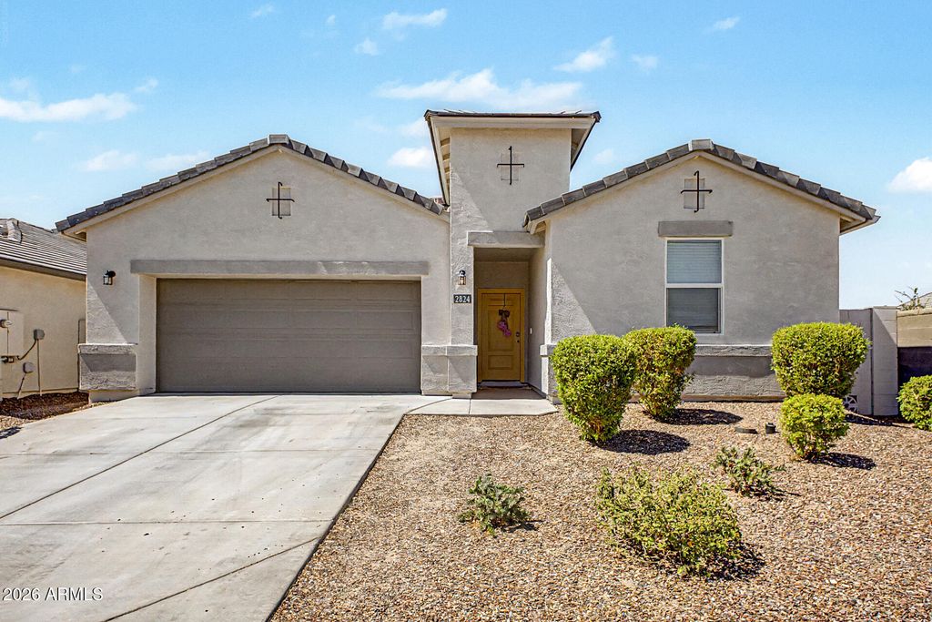 2824 W SEAVER Avenue, Apache Junction, AZ 85120 — photo 2