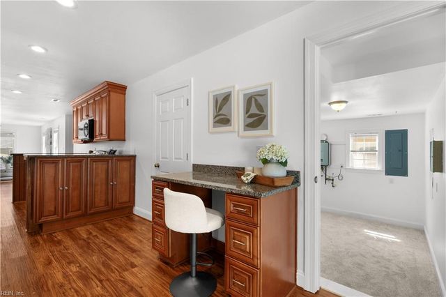 657 Johnson ST, Virginia Beach, VA 23452