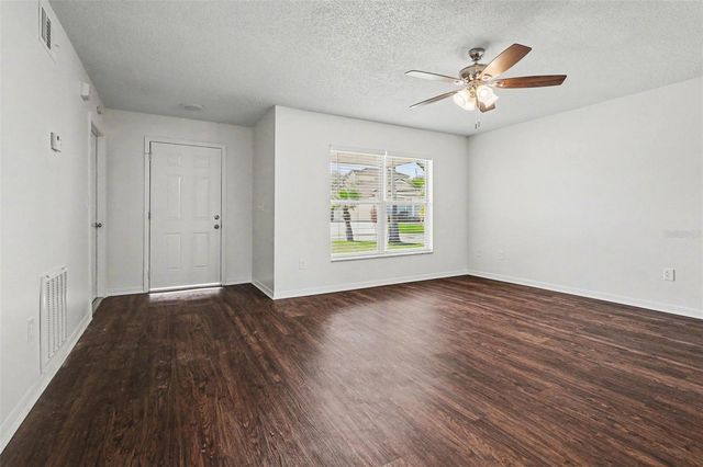 210 BELVOIR DRIVE, Davenport, FL 33837