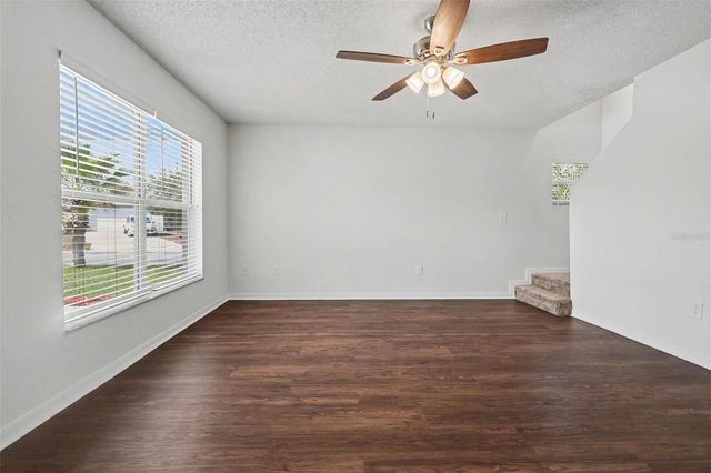 210 BELVOIR DRIVE, Davenport, FL 33837