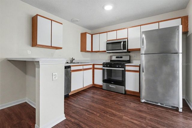 210 BELVOIR DRIVE, Davenport, FL 33837