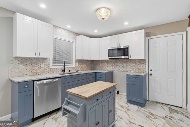 2953 MEADOWVIEW Drive SE, Atlanta, GA 30316