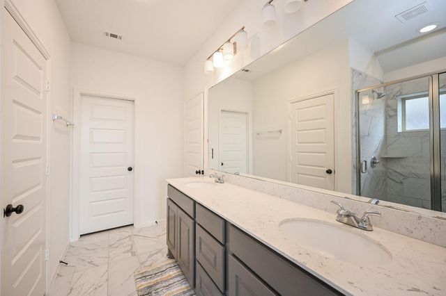 29331 Mesquite Oaks Drive, Katy, TX 77494