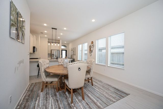 29331 Mesquite Oaks Drive, Katy, TX 77494