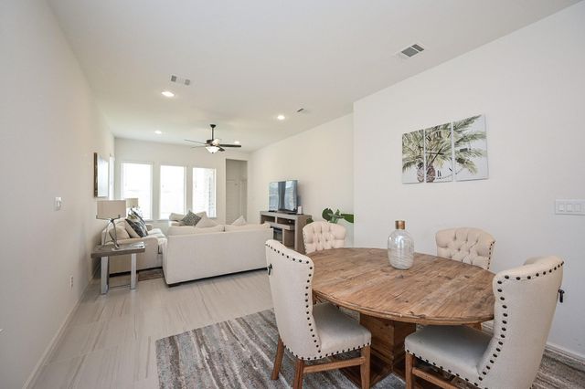 29331 Mesquite Oaks Drive, Katy, TX 77494