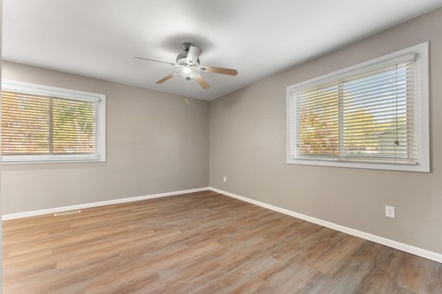 411 Nantucket Road, Valparaiso, IN 46385