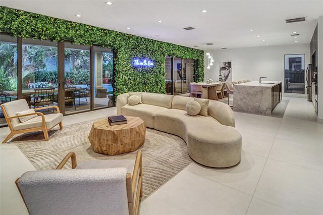 626 SW 12th Avenue, Fort Lauderdale, FL 33312