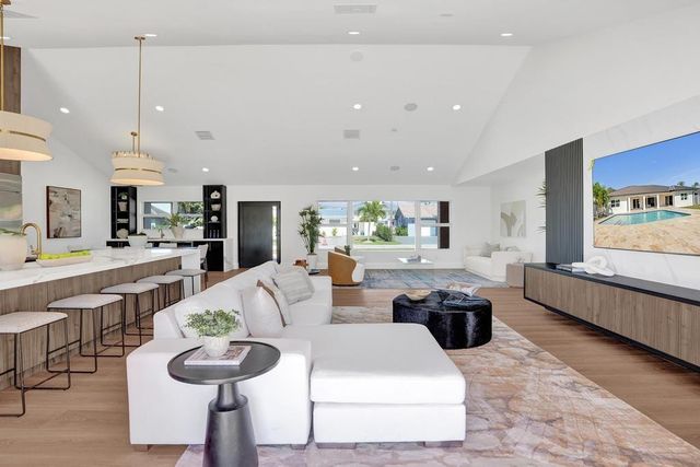 1550 SE 8th Street, Deerfield Beach, FL 33441