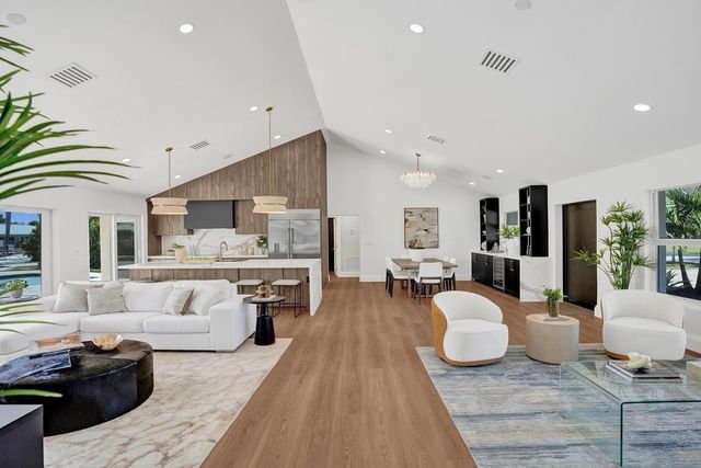 1550 SE 8th Street, Deerfield Beach, FL 33441