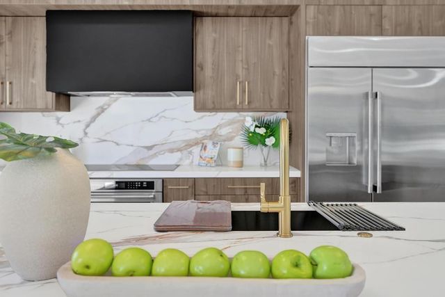 1550 SE 8th Street, Deerfield Beach, FL 33441