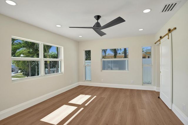 1550 SE 8th Street, Deerfield Beach, FL 33441