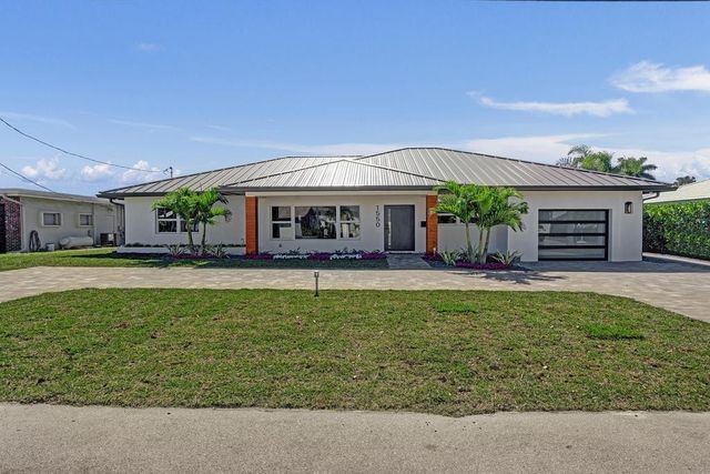 1550 SE 8th Street, Deerfield Beach, FL 33441