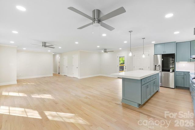 100 Chadmore Drive, Charlotte, NC 28270