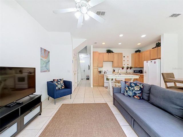 2394 CARAVELLE CIRCLE, Kissimmee, FL 34746