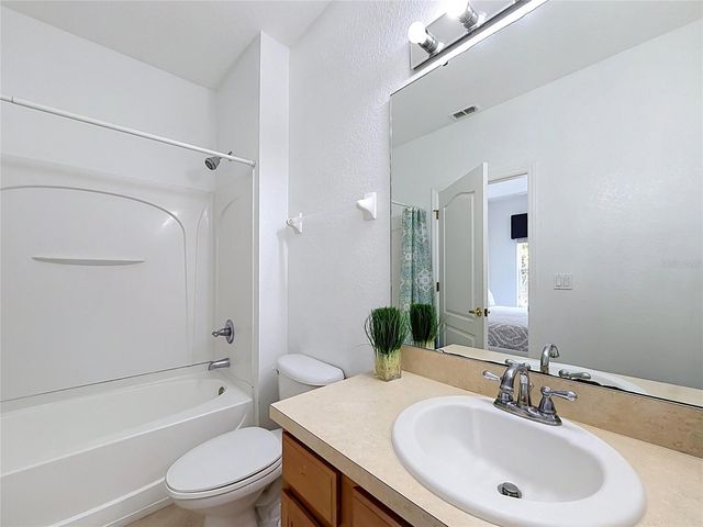 2394 CARAVELLE CIRCLE, Kissimmee, FL 34746