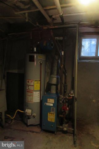 507 OAKWOOD ST SE, Washington, DC 20032