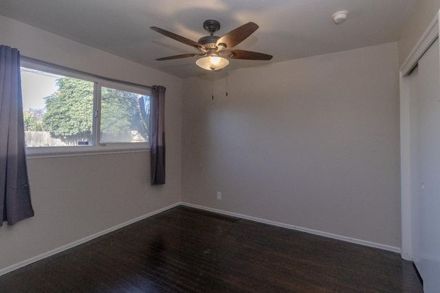 2333 E Austin Way, Fresno, CA 93726