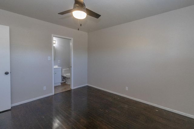 2333 E Austin Way, Fresno, CA 93726