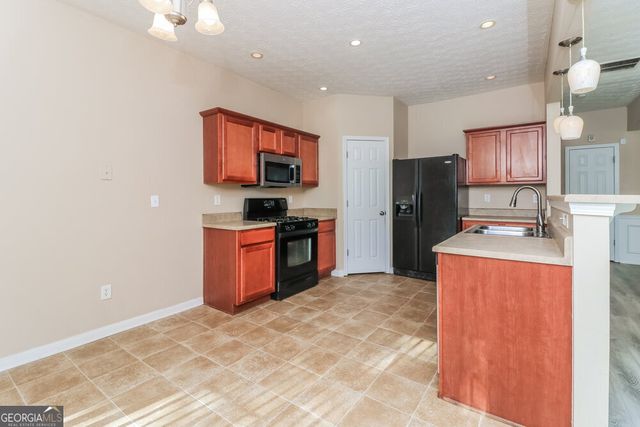 900 Gardenia Curve, Canton, GA 30114