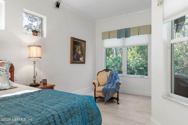 10 S WATERVIEW Drive, Palm Coast, FL 32137