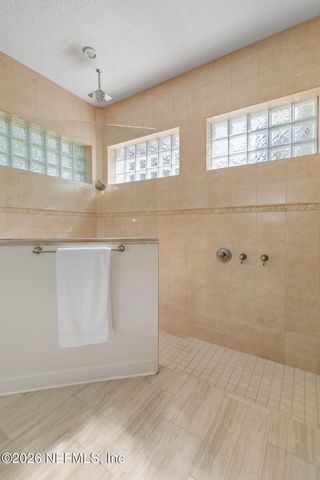 10 S WATERVIEW Drive, Palm Coast, FL 32137