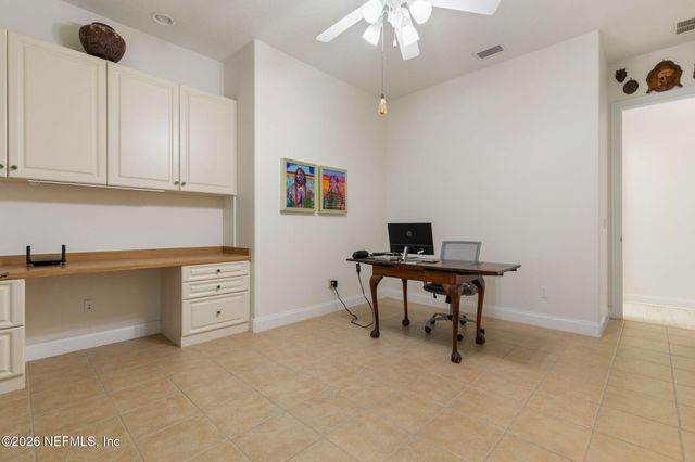 10 S WATERVIEW Drive, Palm Coast, FL 32137