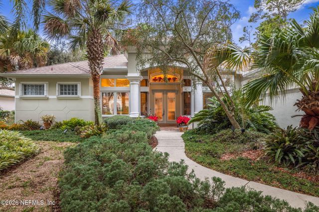 10 S WATERVIEW Drive, Palm Coast, FL 32137