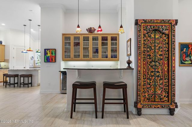 10 S WATERVIEW Drive, Palm Coast, FL 32137