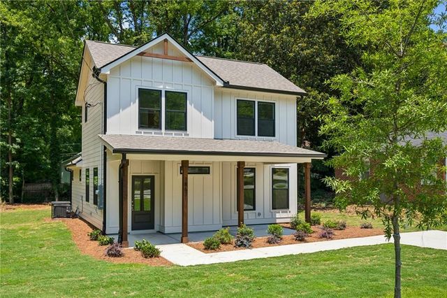 1867 Oakmont Drive NW, Atlanta, GA 30314