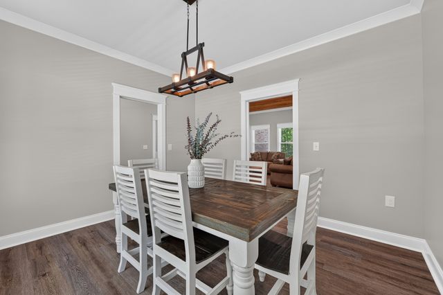 2200 Little Texas Rd, Goodspring, TN 38460