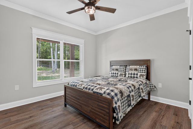 2200 Little Texas Rd, Goodspring, TN 38460