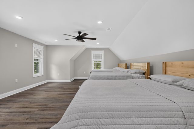 2200 Little Texas Rd, Goodspring, TN 38460