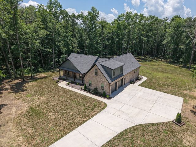 2200 Little Texas Rd, Goodspring, TN 38460