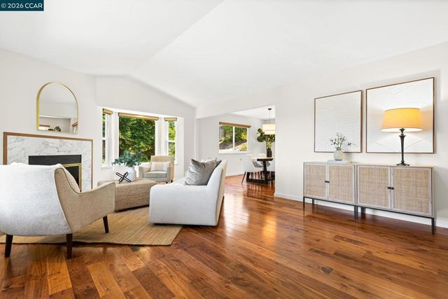1249 Chesterton Ct, Walnut Creek, CA 94596