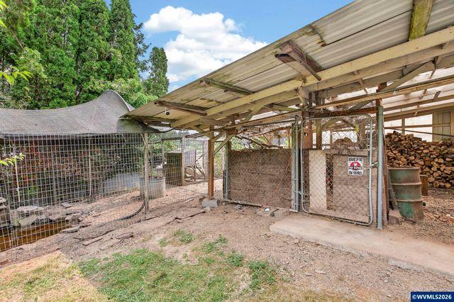 38325 Scravel Hill Rd NE, Albany, OR 97322
