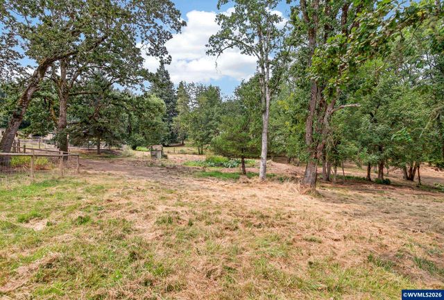 38325 Scravel Hill Rd NE, Albany, OR 97322