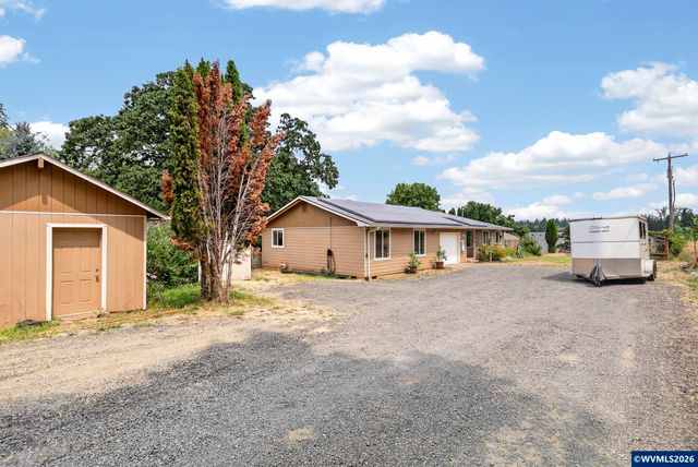 38325 Scravel Hill Rd NE, Albany, OR 97322